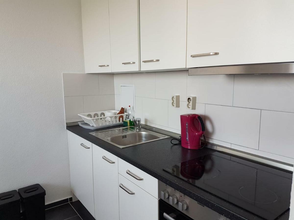 Monteurwohnung Fuer 6 Personen In Leipzig Exterior foto